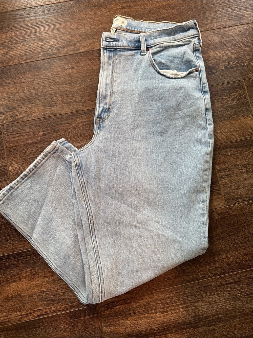 Abercrombie Ankle Straight Ultra High Rise Jeans